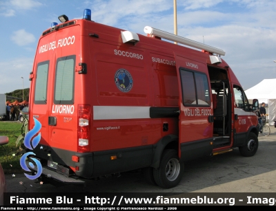 Iveco Daily IV serie
Vigili del Fuoco
Comando Provinciale di Livorno 
Nucleo Soccorso Subacqueo Acquatico
Allestimento Elevox
VF25254
Parole chiave: Iveco Daily_IVserie VF25254