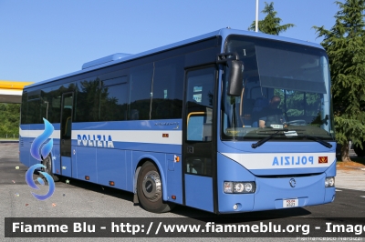 Irisbus Crossway
Polizia di Stato
Reparto Mobile
POLIZIA H7413
Parole chiave: Irisbus Crossway POLIZIAH7413