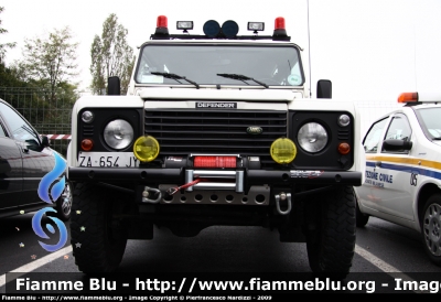 Land Rover Defender 110
Protezione Civile Comunale Novate Milanese MI
Parole chiave: Lombardia (MI) Protezione_civile Land-Rover Defender_110 PC Novate Milanese REAS_2009