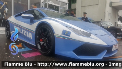 Lamborghini Huracán LP 610-4
Polizia di Stato
Polizia Stradale
POLIZIA M2658
Con Nuovi Cerchi
Parole chiave: Lamborghini Huracán_LP_610-4 POLIZIAM2658