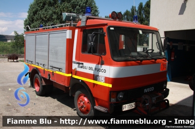 Iveco 60-10
Vigili del Fuoco
Comando provinciale di Campobasso
Distaccamento di Termoli (CB)
Polisoccorso allestimento Baribbi
VF 13843
Parole chiave: Iveco 60-10 VF13843