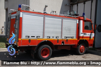 Iveco 60-10
Vigili del Fuoco
Comando provinciale di Campobasso
Distaccamento di Termoli (CB)
Polisoccorso allestimento Baribbi
VF 13843
Parole chiave: Iveco 60-10 VF13843