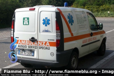 Fiat Doblò I serie
Istituto Clinico Humanitas Rozzano MI
Parole chiave: Lombardia MI Ambulanza