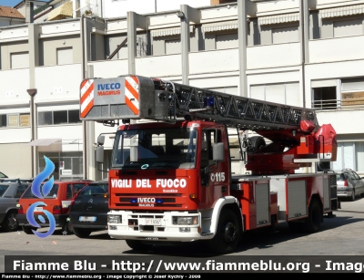 Iveco EuroFire 150E27 I serie
Vigili del Fuoco
Comando Provinciale di Ancona
VF 19387
Parole chiave: Iveco EuroFire_150E27_Iserie VF19387