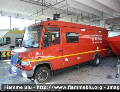 Mercedes-Benz Vario 614D
Vigili del Fuoco
AF/UCL Comando Provinciale Venezia-Mestre
Parole chiave: Mercedes-Benz Vario_614D VVF_Venezia_Mestre