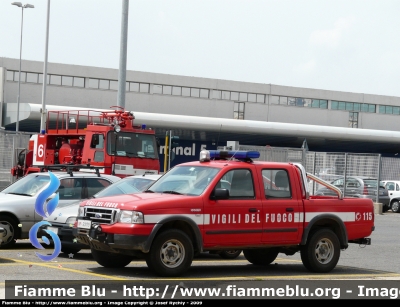 Ford Ranger V serie
Vigili del Fuoco
Distaccamento Aeroportuale di Fiumicino (Rm)
VF 23179
Parole chiave: Ford Ranger_Vserie VF23179