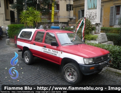 Toyota Hilux I serie
Vigili del Fuoco
Comando Provinciale di Roma
Nucleo Sommozzatori
VF 19417
Parole chiave: Toyota Hilux_Iserie VF19417