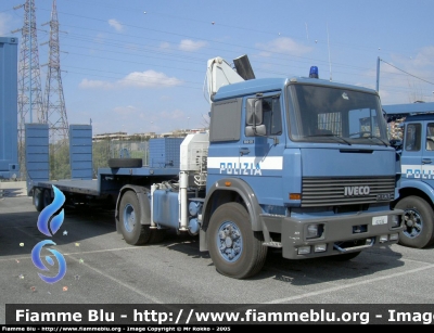 Iveco 190-35
Polizia di Stato
Polizia 62236
Parole chiave: Iveco 190-35 Polizia62236