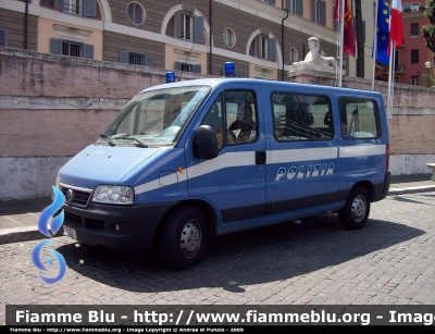 Fiat Ducato III serie
Polizia di Stato 
POLIZIA F0198
Parole chiave: Fiat Ducato III serie_Polizia F0198