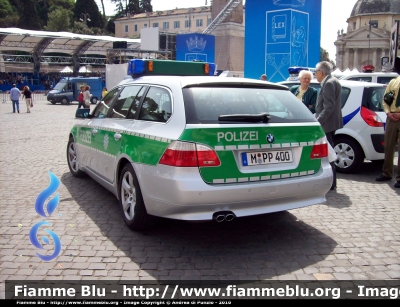 Bmw 520 E60 Touring
Bundesrepublik Deutschland - Germania
Landespolizei 
Bayern - München 
Polizia territoriale della Baviera
- Monaco -


Parole chiave: Bmw 520_E60_Touring landespolizei bayern