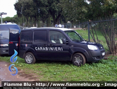 Fiat Doblò II serie
Carabinieri
CC CB457
Parole chiave: Fiat Doblò_IIserie CCCB457