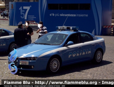 Alfa Romeo 159
Polizia di Stato
Squadra Volante
POLIZIA F6258
Parole chiave: Alfa-Romeo 159_polizia di Stato_polizia F6258