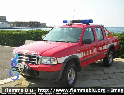 Ford Ranger V serie
Vigili del Fuoco
Comando di Trieste
VF 23575
Parole chiave: Ford Ranger_Vserie VF23575