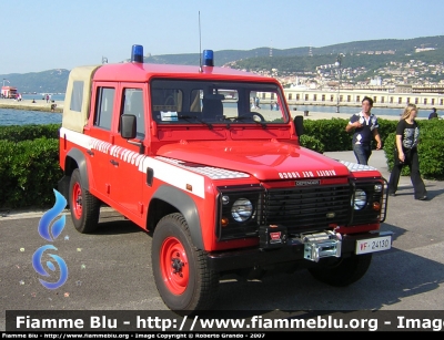 Land Rover Defender 110
Vigili del Fuoco
Comando di Trieste
VF 24130
Parole chiave: Land-Rover Defender_110 VF24130