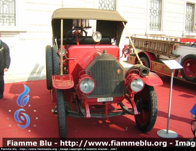 Fiat 15 Ter
Vigili del Fuoco
Museo di Mantova
Anno 1916 
VF 135
Parole chiave: Fiat 15_TER VF135