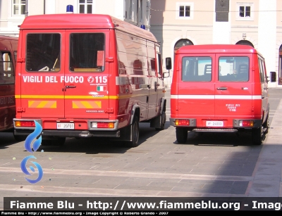 Mercedes-Benz Vario 612D
Vigili del Fuoco
Autofurgone di Servizio
VF 21030
Parole chiave: Mercedes-Benz_Vario_612D_VVF