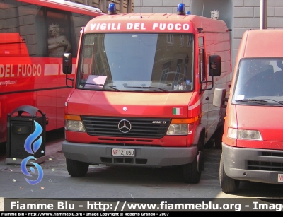 Mercedes-Benz Vario 612D
Vigili del Fuoco
Autofurgone di Servizio
VF 21030
Parole chiave: Mercedes-Benz_Vario_612D_VVF