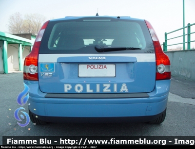 Volvo V50 I serie
Polizia di Stato
Polizia Stradale in servizio sulla Milano Serravalle Milano Tangenziali
Assegnata al Distaccamento di Polizia Stradale di Milano Ovest
Parole chiave: Volvo V50_Iserie Polizia