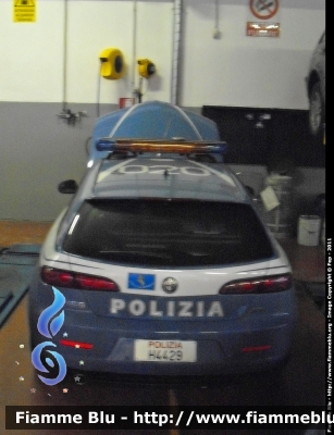 Alfa Romeo 159 Sportwagon
Polizia di Stato
Polizia Stradale in servizio sulla Milano Tangenziali - Milano Serravalle
POLIZIA H4429
Parole chiave: Alfa-Romeo 159_Sportwagon POLIZIAH4429