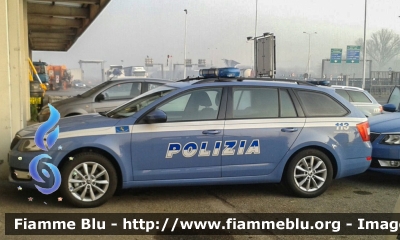 Skoda Octavia Wagon IV serie
Polizia di Stato
Polizia Stradale in servizio sulla Milano Serravalle Milano Tangenziali
Allestimento Focaccia
Decorazione Grafica Artlantis
Parole chiave: Skoda Octavia_Wagon_IVserie