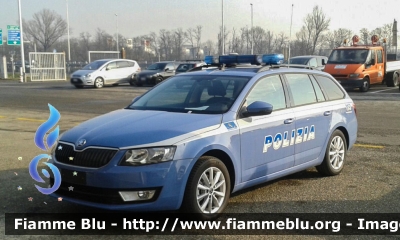 Skoda Octavia Wagon IV serie
Polizia di Stato
Polizia Stradale in servizio sulla Milano Serravalle Milano Tangenziali
Allestimento Focaccia
Decorazione Grafica Artlantis
Parole chiave: Skoda Octavia_Wagon_IVserie