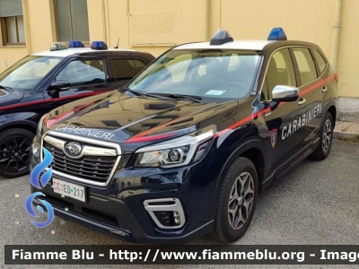 Subaru Forester e-Boxer
Carabinieri
Comando Carabinieri Unità per la tutela Forestale, Ambientale e Agroalimentare
allestimento Cita Seconda
CC ED 217
Parole chiave: Subaru Forester_e-Boxer CCED217