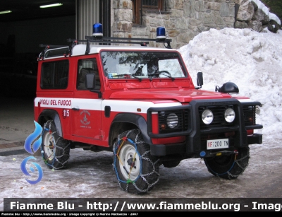 Land Rover Defender 90
Vigili del Fuoco
Corpo Volontari San Martino di Castrozza (TN)
Distretto di Primiero
VF 2D0 TN
Parole chiave: Land-Rover Defender_90 VF2D0TN