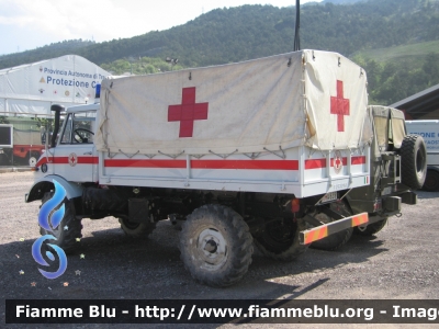 Mercedes-Benz Unimog U404.0
Croce Rossa Italiana
C.I.E. Nord Servizio Emergenza
CRI A829
Parole chiave: Mercedes-Benz Unimog_U404.0 CRIA829