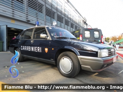 Alfa Romeo 90 Super 1.8
Carabinieri
Nucleo Operativo Radiomobile
Veicolo storico - 1988
EI 946 BT
Parole chiave: Alfa-Romeo 90 EI946BT