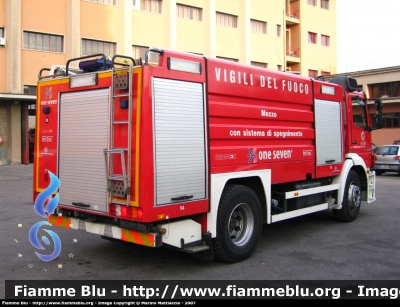 Mercedes-Benz Atego 1828 I serie
Vigili del Fuoco
Comando Provinciale di Milano
AutoBottePompa allestimento Bai con sistema di spegnimento One-Seven
VF 22553
Parole chiave: Mercedes-Benz Atego_1828_Iserie VF22553