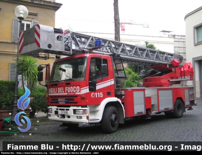 Iveco EuroFire 150E27 I Serie
Vigili del Fuoco
Comando di Roma
Via Genova
Parole chiave: Iveco Eurofire_150E27_Iserie VF19096