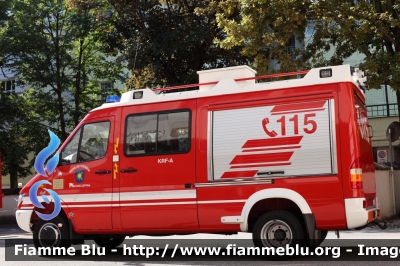 Mercedes-Benz Sprinter 4x4 II serie
Vigili del Fuoco
Unione Distrettuale Bolzano 
Bezirksverband Bozen
Corpo Volontario di San Michele Appiano
Freiwillige Feuerwehr Saint Michael Eppan 
Allestimento Brandschutz
VF 12L BZ
Parole chiave: Mercedes-Benz Sprinter_4x4_IIserie VF12LBZ