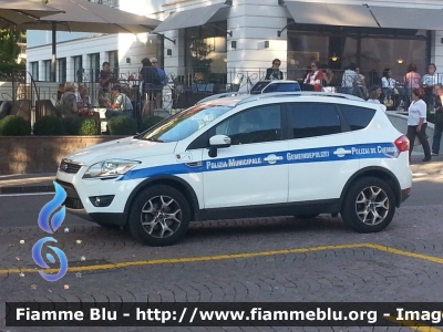 Ford Kuga I serie
Polizia Municipale - Gemeindepolizei - Polizai de Chemun
Ortisei - St. Ulrich in Gröden - Urtijëi (BZ)
POLIZIA LOCALE YA 914 AC
Parole chiave: Ford Kuga_Iserie POLIZIALOCALEYA914AC