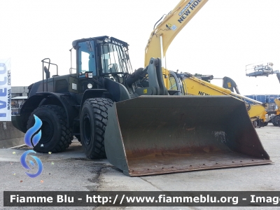 New Holland W190B
Esercito Italiano
Parole chiave: New-Holland W190B