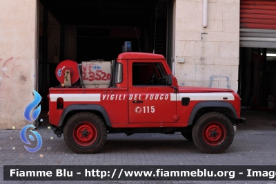 Land Rover Defender 90
Vigili del Fuoco
Comando Provinciale di Catania
Allestimento BAI
VF 23520
Parole chiave: Land-Rover Defender_90 VF23520