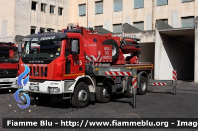 Astra HD8 84.45 I serie
Vigili del Fuoco
Comando Provinciale di Catania
AutoGru da 40 ton allestimento Cormach
VF 23940
Parole chiave: Astra HD8_84.45_Iserie VF23940