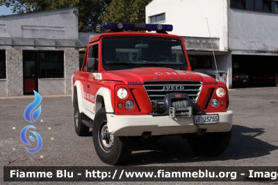 Iveco Massif
Vigili del Fuoco
Comando Provinciale di Mantova
VF 25755
Parole chiave: Iveco Massif VF25755