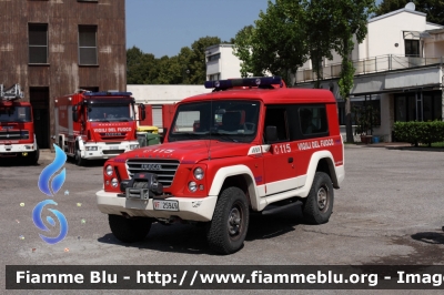 Iveco Massif
Vigili del Fuoco
Comando Provinciale di Mantova
VF 25949
Parole chiave: Iveco Massif VF25949