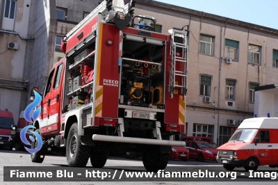 Iveco Daily 55S17 4x4 IV serie restyle
Vigili del Fuoco
Comando Provinciale di Catania
Colonna Mobile Regionale
Polisoccorso allestimento Iveco-Magirus
VF 26670
Parole chiave: Iveco Daily_55S17_4x4_IVserie_ restyle VF26670