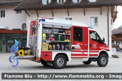 Iveco Daily 4x4 VI serie
Vigili del Fuoco 
Unione Distrettuale Alta Val Pusteria
Corpo Volontario di San Martino Caises
Freiwillige Feuerwehr St. Martin in Gsies
Allestimento Iveco Magirus
VF 27J BZ
Parole chiave: Iveco Daily_4x4_VIserie VF27JBZ