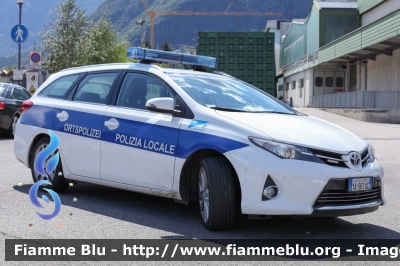 Toyota Auris Hybrid I serie
Polizia Locale Appiano sulla strada del vino (BZ)
Ortspolizei Eppan an der Weinstraße
POLIZIA LOCALE YA 961 AC
Parole chiave: Toyota Auris_Hybrid_Iserie POLIZIALOCALEYA961AC