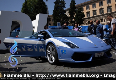 Lamborghini Gallardo II Serie
Polizia di Stato
Polizia Stradale
POLIZIA F8743
Parole chiave: Lamborghini Gallardo_IISerie_PoliziaF8743_Festa_della_Polizia_2009