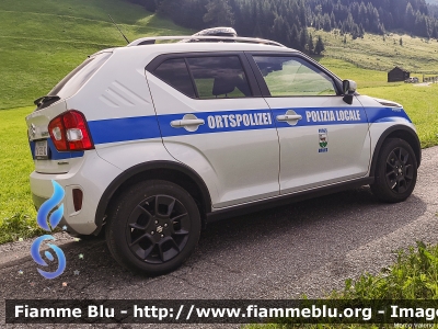 Suzuki Ignis III serie
Polizia Municipale - OrtsPolizei
Braies - Prags (BZ)
Allestimento Bertazzoni
POLIZIA LOCALE YA 559 AS
Parole chiave: Suzuki Ignis_IIIserie POLIZIALOCALEYA559AS