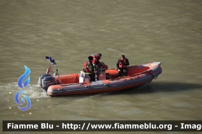 Gommone
Vigili del Fuoco
Comando Provinciale di Roma
Nucleo Sommozzatori
Parole chiave: Gommone