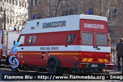 Iveco Daily II serie
Vigili del Fuoco
Comando Provinciale di Roma
Nucleo Sommozzatori
VF 20094
Parole chiave: Iveco Daily_IIserie VF20094