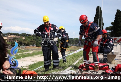 Uniforme VdS Soccorritori
Croce Rossa Italiana
Foto 03
Parole chiave: Uniforme_VdS_Soccorritori CRI