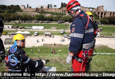 Uniforme VdS Soccorritori
Croce Rossa Italiana
Foto 14
Parole chiave: Uniforme_VdS_Soccorritori CRI