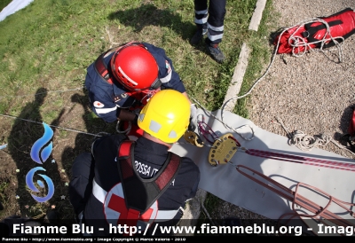 Uniforme VdS Soccorritori
Croce Rossa Italiana
Foto 15
Parole chiave: Uniforme_VdS_Soccorritori CRI