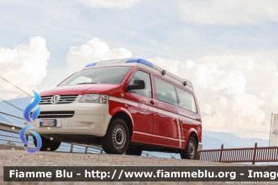 Volkswagen Transporter T5 4Motion
Vigili del Fuoco
Unione Distrettuale Valle Isarco
Corpo Volontario di Maranza (BZ)
Freiwillige Feuerwehr Meransen
Allestimento Brandshutz
VF FW 2Z8
Parole chiave: Volkswagen Transporter_T5_4Motion VFFW2Z8