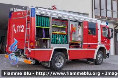 Mercedes-Benz 1328 II serie
Vigili del Fuoco
Unione Distrettuale Valle Isarco
Corpo Volontario di Maranza (BZ)
Freiwillige Feuerwehr Meransen
Allestimento Rosenbauer
VF 21C BZ
Parole chiave: Mercedes-Benz 1328_IIserie VF21CBZ